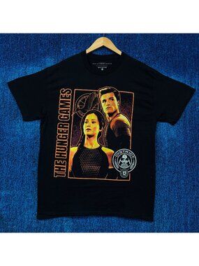 The Hunger Games Katniss & Peeta District 12 Tributes Tee L